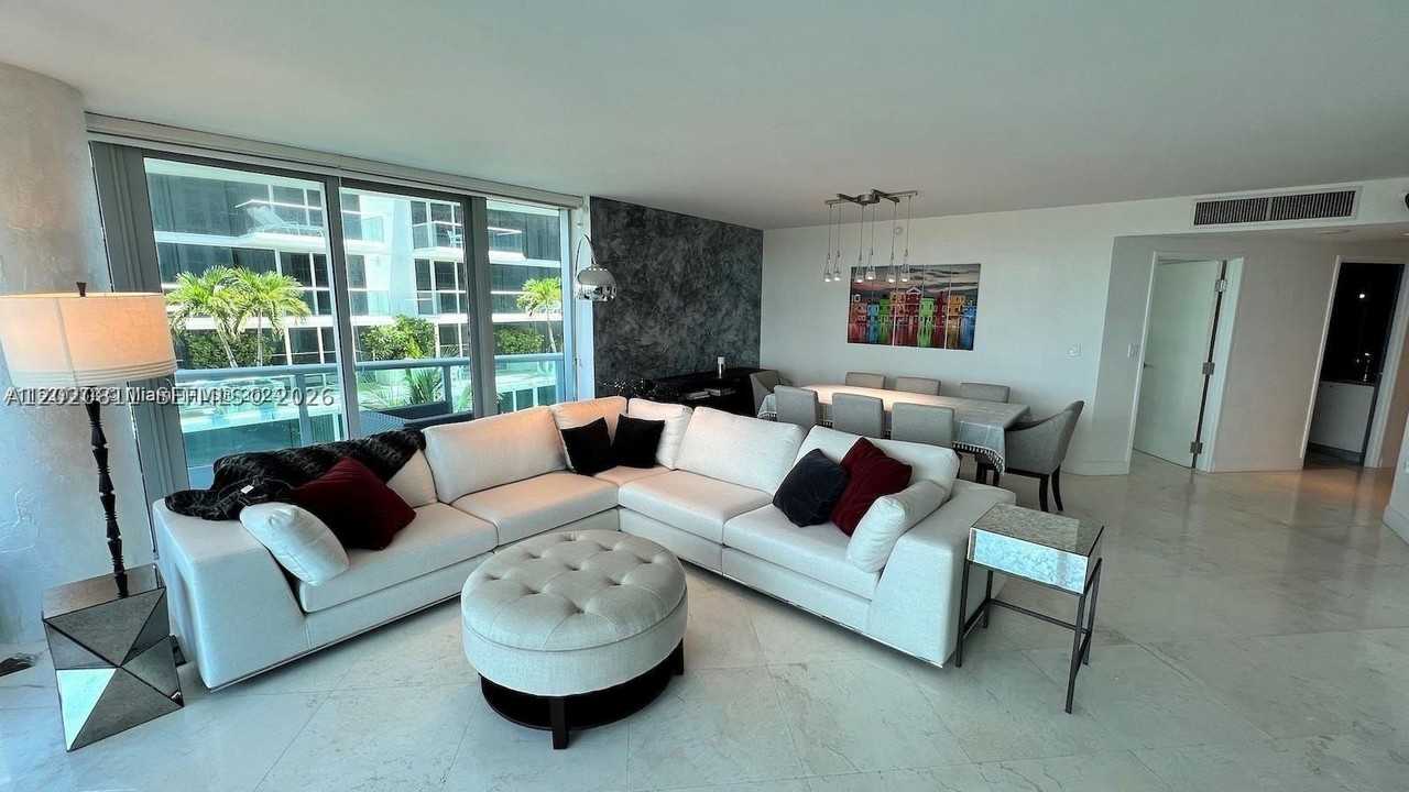 9401 Collins Ave #603 - Photo 4 of 25
