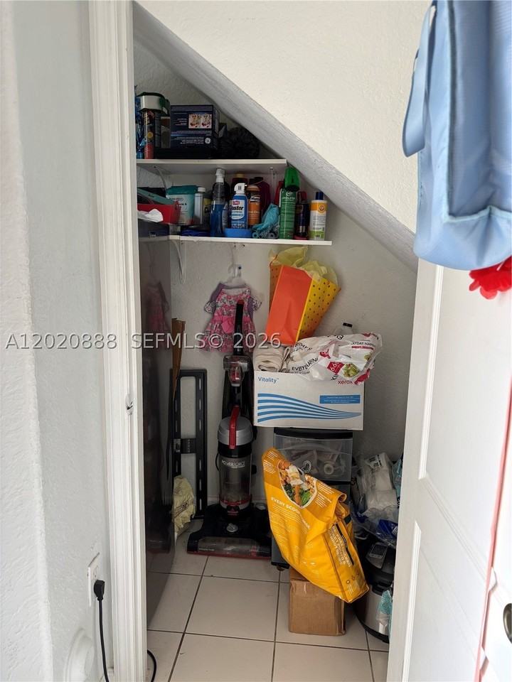 6920 Nw 177th St #Q101 - Photo 3 of 18