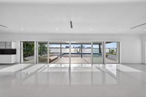 featured image of 1101 S Shore Dr #1
