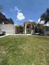 5711 Nw Zenith Dr - Photo 1 of 1