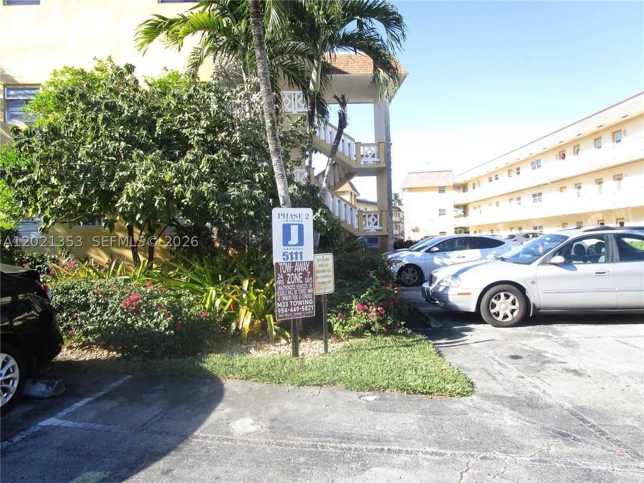 5111 W Oakland Park Blvd #301 - Photo 7 of 23