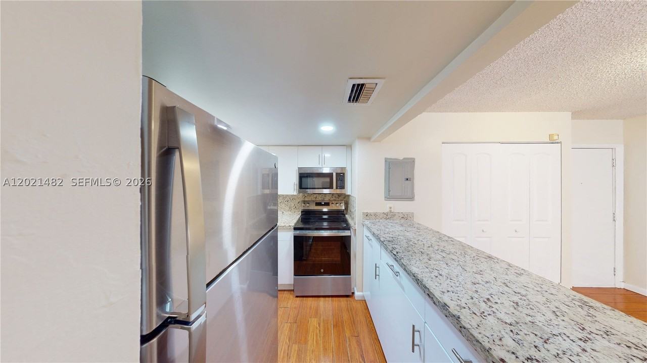 8860 Fontainebleau Blvd #405 - Photo 6 of 21
