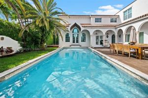featured image of 2501 Pine Tree Dr