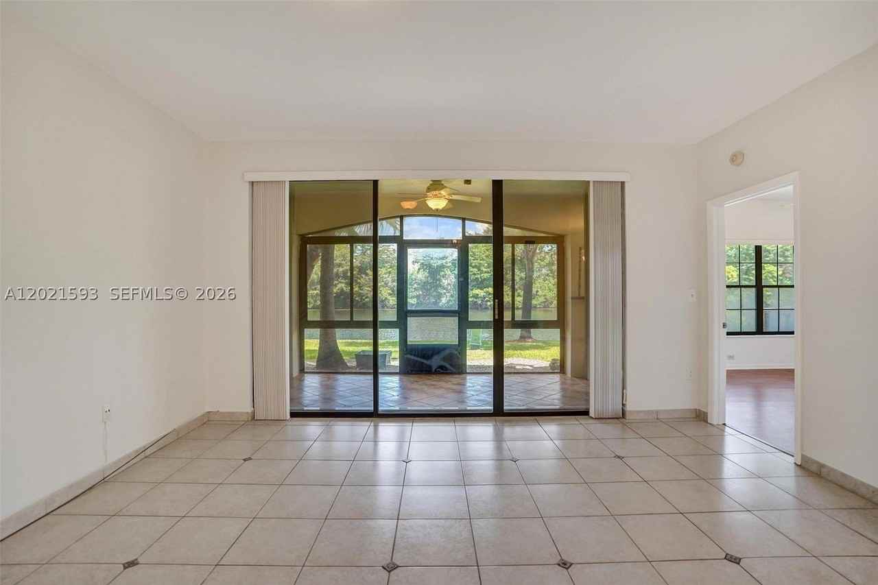 15825 Sw 3rd Ct #103 - Photo 5 of 29