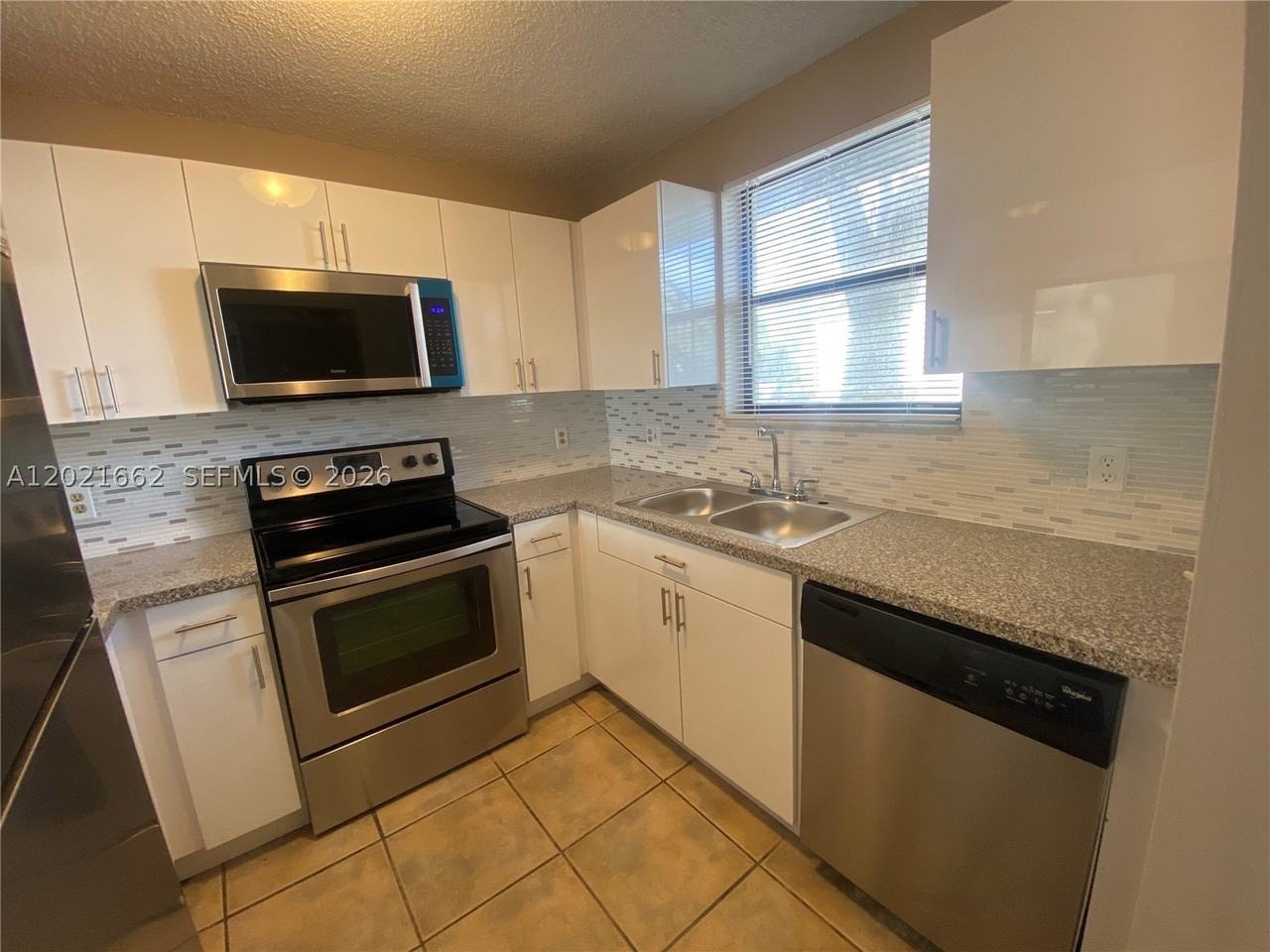 3263 Kirk Rd #2 - Photo 7 of 14