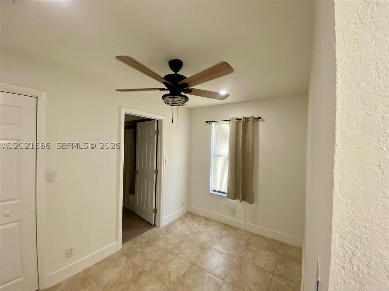 1112 N 61st Ter #B - Photo 5 of 16