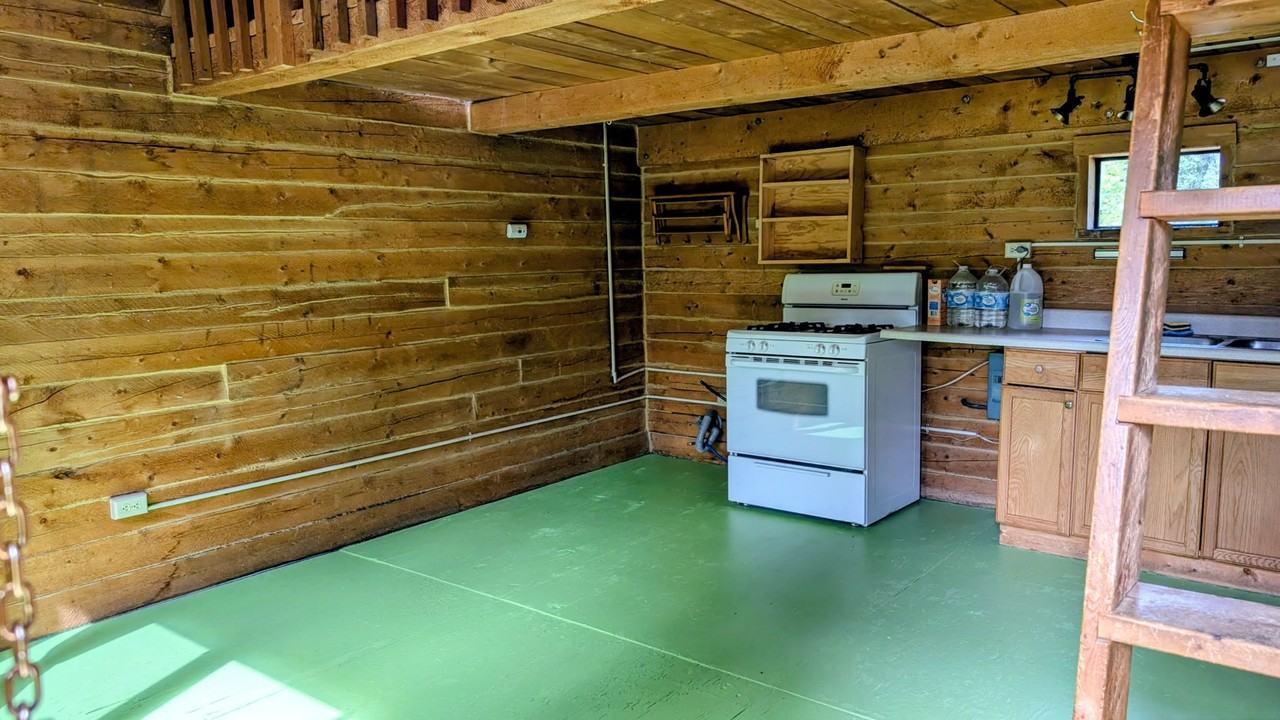 2335 Black Spruce Ct - Photo 7 of 18