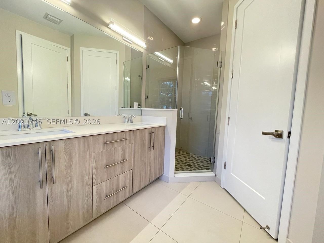 170 Se 7th Way #170 - Photo 7 of 20