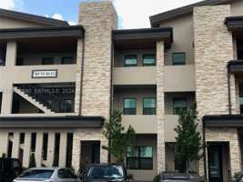 featured image of 7805 Nw 104th Ave #31