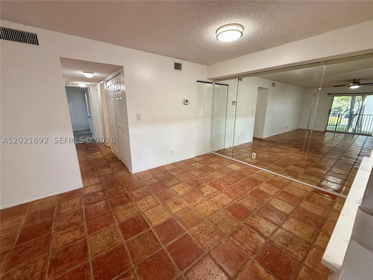 110 Gardens Dr #203 - Photo 5 of 26