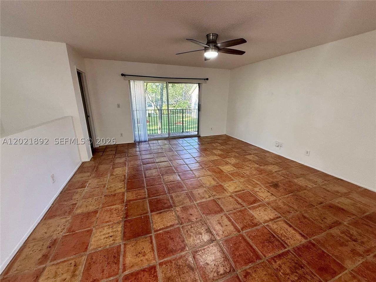 110 Gardens Dr #203 - Photo 6 of 26