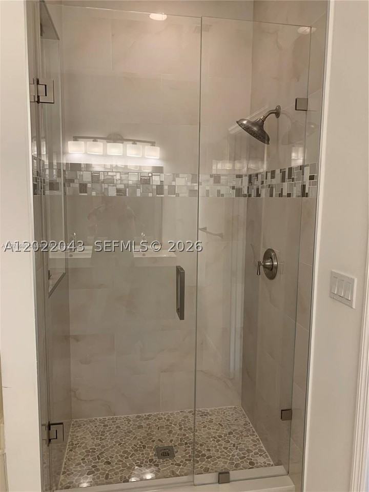 649 Ne 33rd Ter #649 - Photo 3 of 6