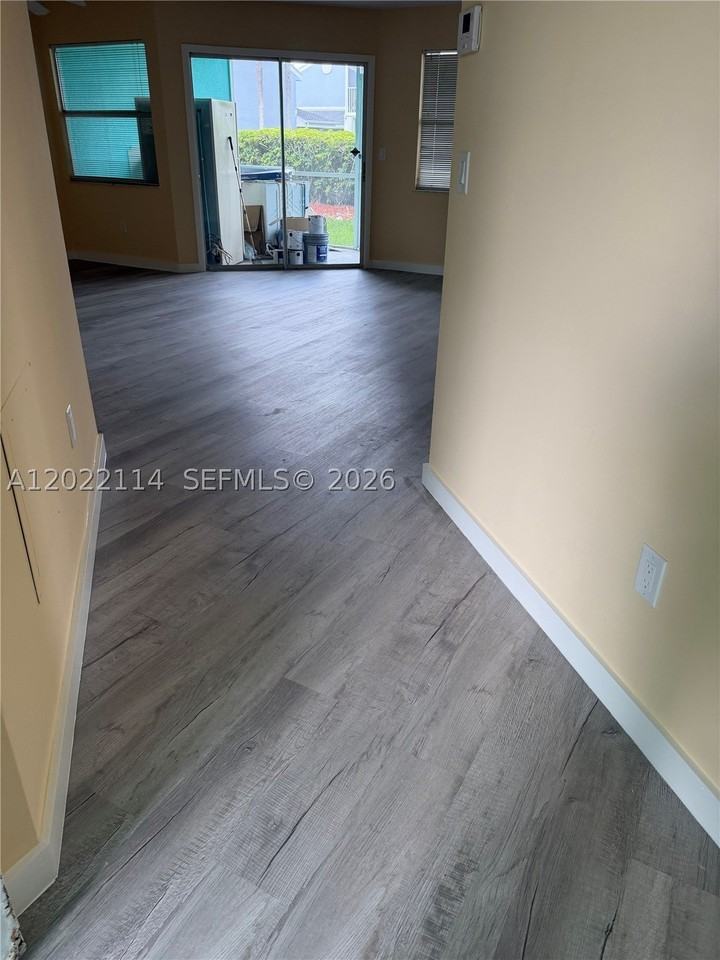 2603 Se 20th Ct #102A - Photo 3 of 6
