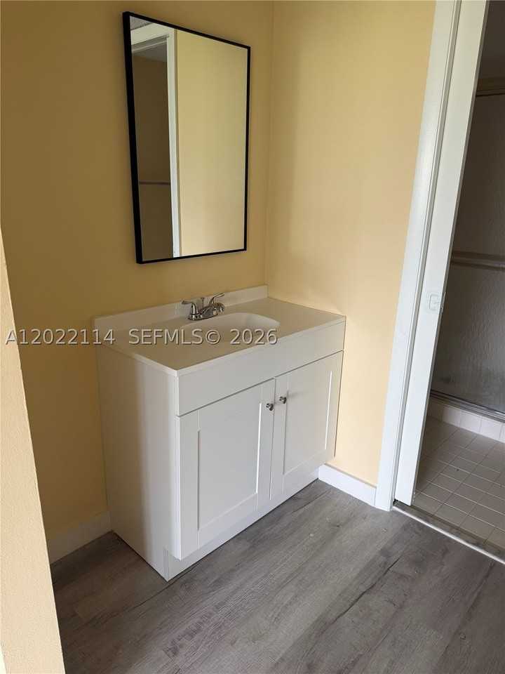 2603 Se 20th Ct #102A - Photo 5 of 6
