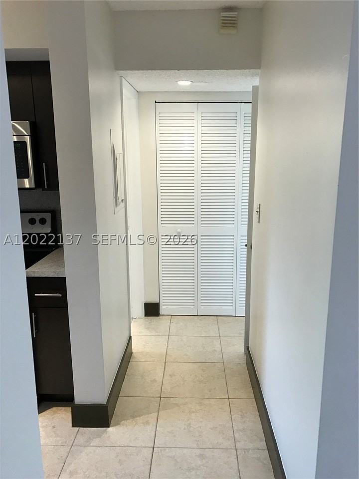 18224 Mediterranean Blvd #2-17 - Photo 7 of 33