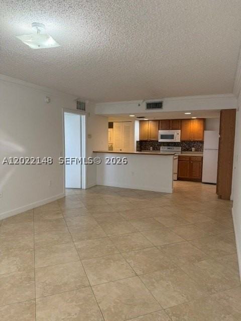 9905 Westwood Dr #18-3 - Photo 4 of 13