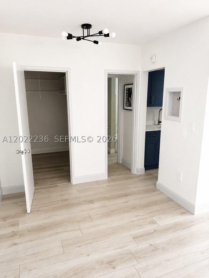 500 13th St #7 - Photo 4 of 19