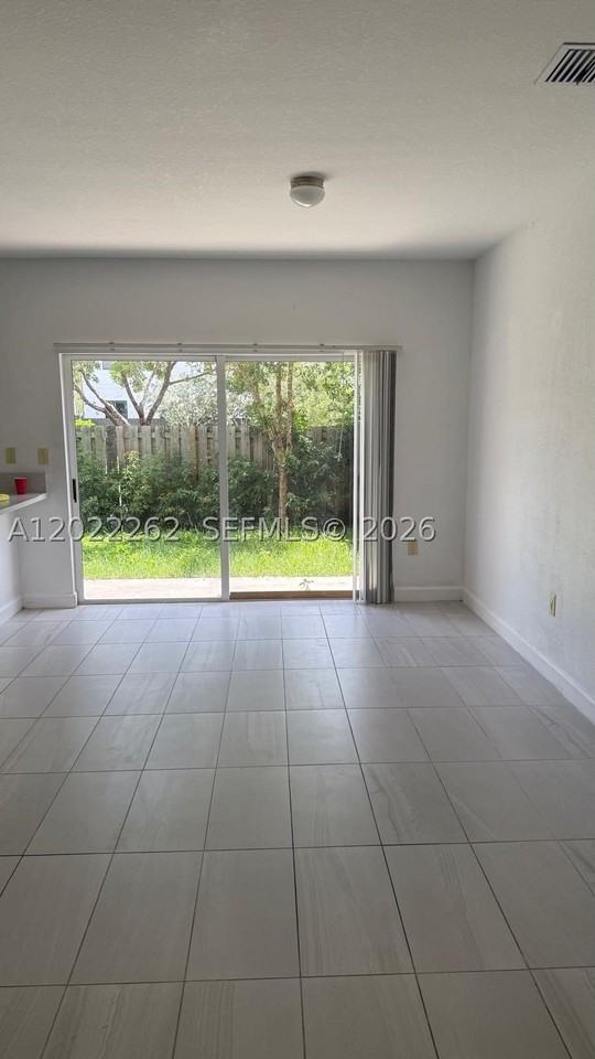 1245 Nw 3rd Ln #1245 - Photo 5 of 24