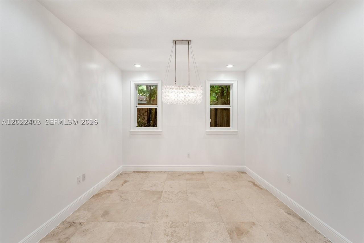 3060 Lime Ct #3060 - Photo 4 of 23