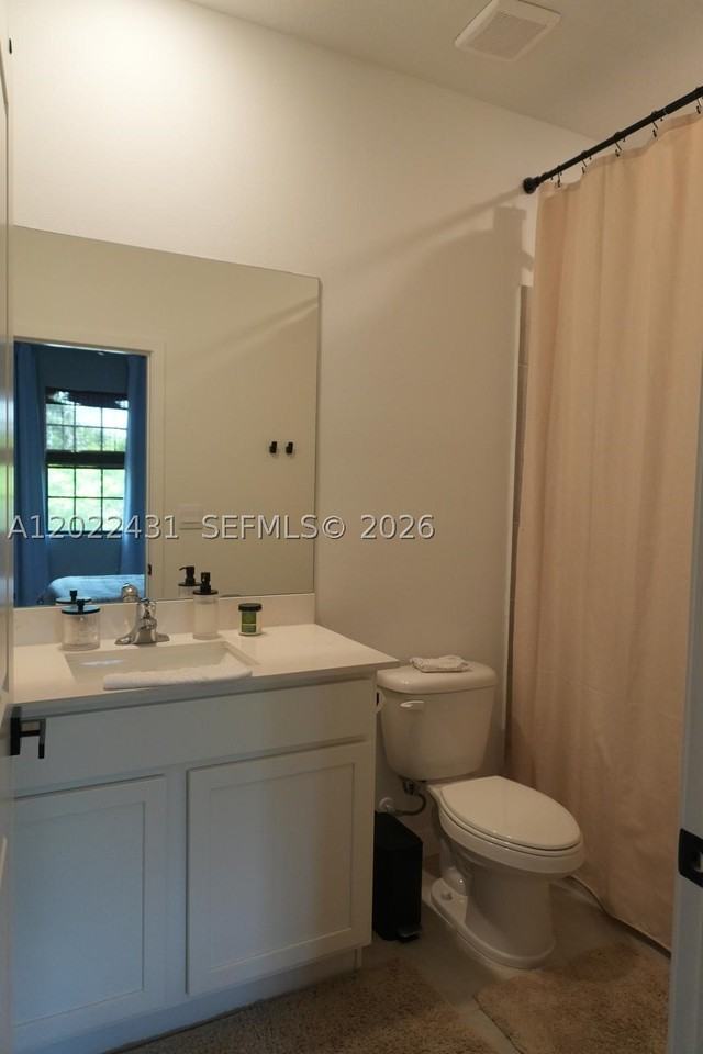 696 Nw 6th St - Photo 7 of 15