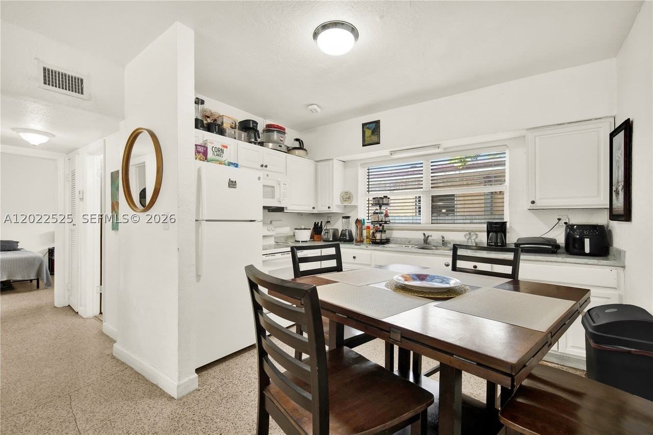 1236 Ne 109th St #2 - Photo 2 of 19