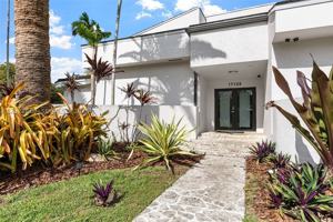 featured image of 17125 Sw 80th Ct