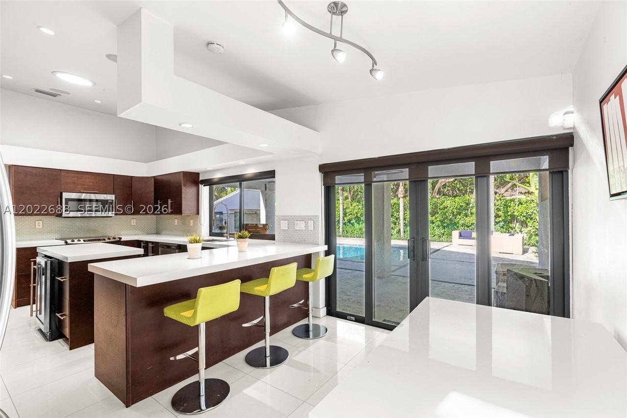17125 Sw 80th Ct - Photo 4 of 16