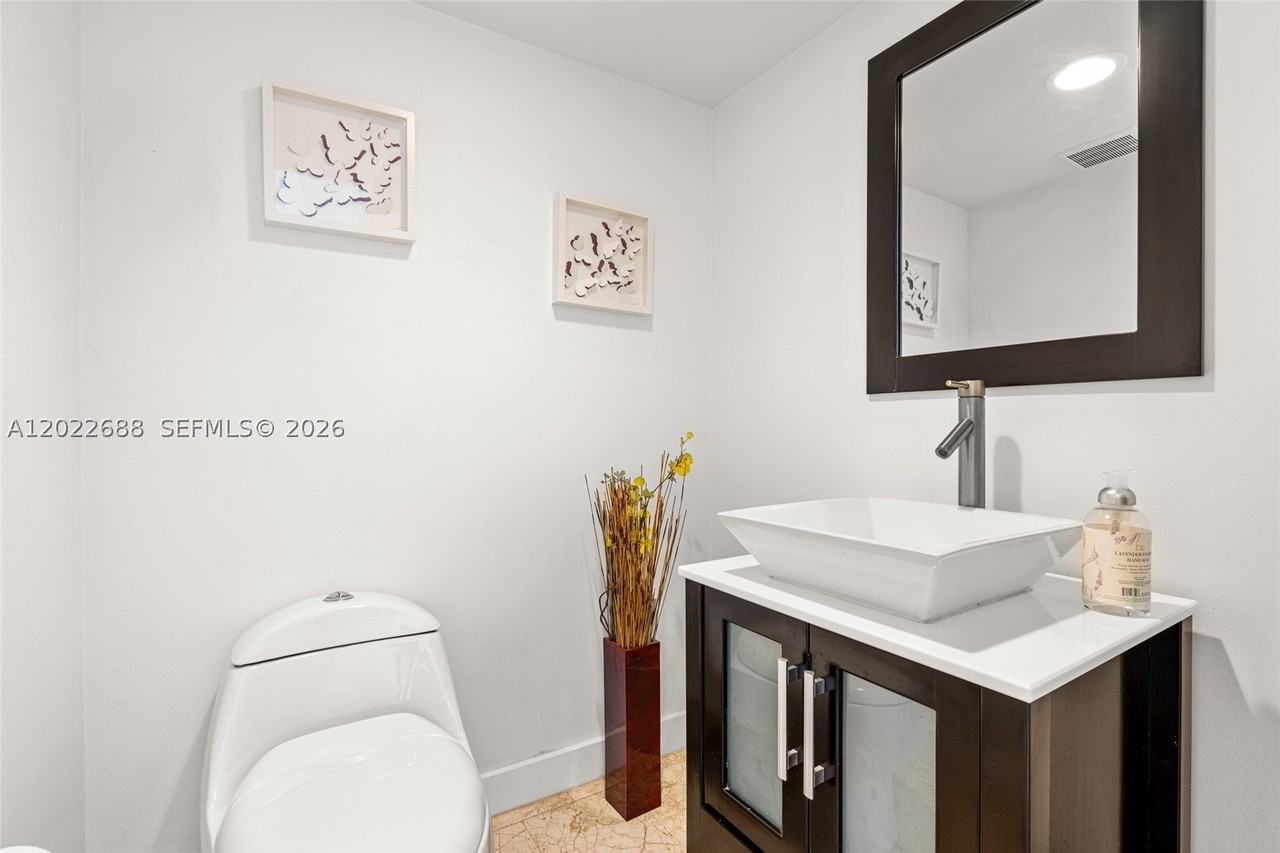 17125 Sw 80th Ct - Photo 5 of 16