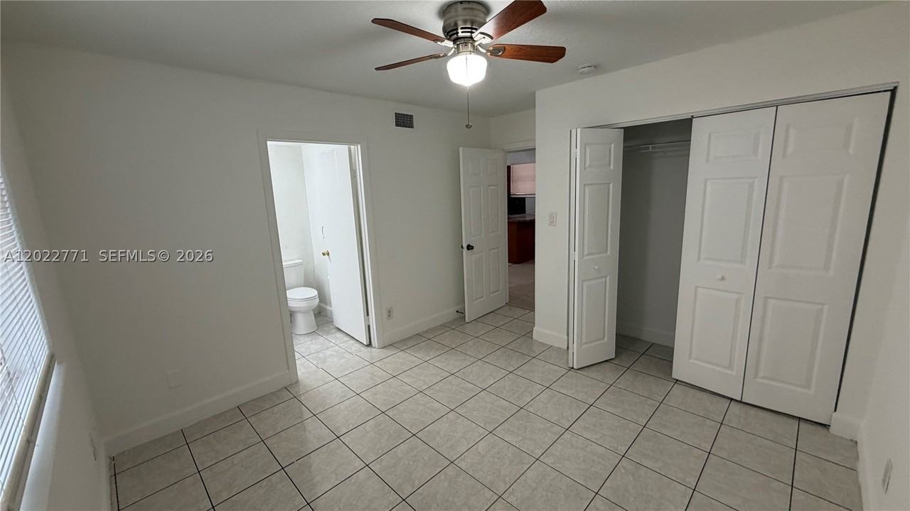 14180 Nw 22nd Ave #1 - Photo 4 of 11