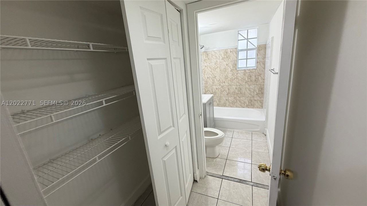 14180 Nw 22nd Ave #1 - Photo 7 of 11