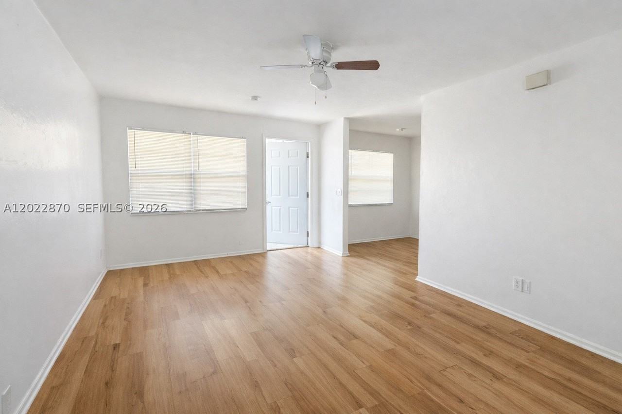 2919 Jackson St #2 - Photo 5 of 12