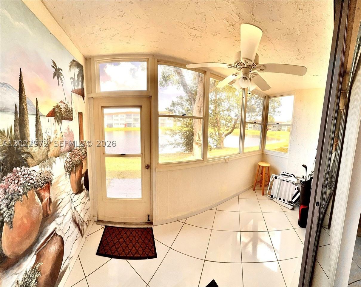 8961 S Hollybrook Blvd #106 - Photo 5 of 33