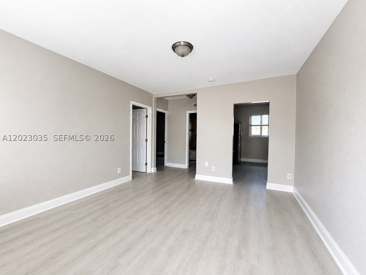 1920 Washington Ave #5 - Photo 2 of 23