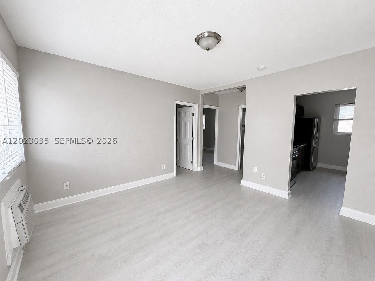 1920 Washington Ave #5 - Photo 3 of 23