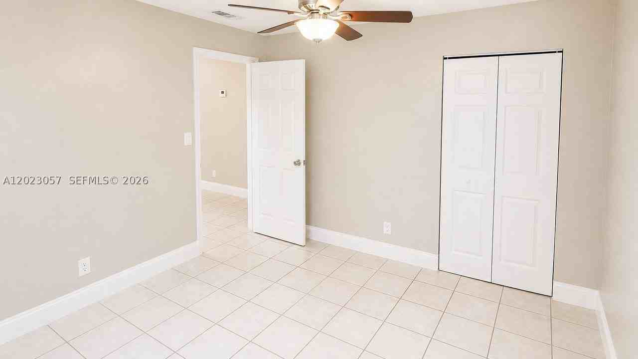 2845 Nw 13th Ct #1 - Photo 5 of 8