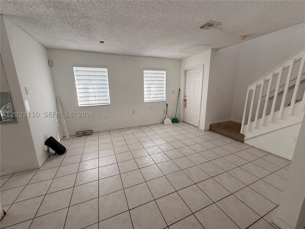 18674 Sw 100th Ave #18674 - Photo 4 of 22