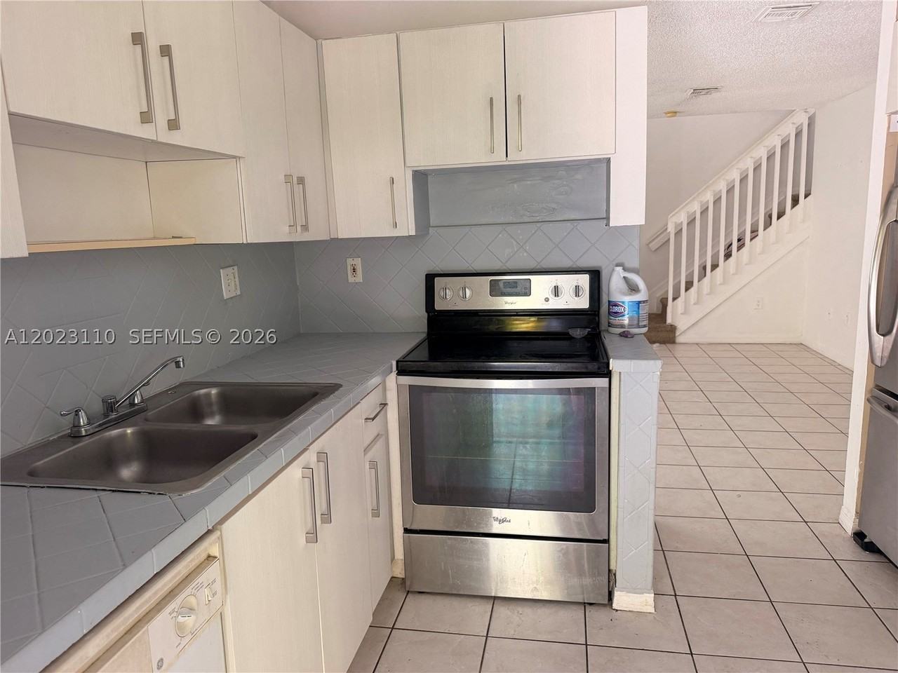 18674 Sw 100th Ave #18674 - Photo 6 of 22