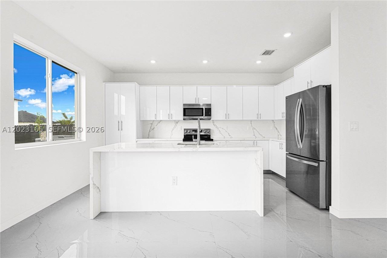 22555 Sw 125th Ave #13A - Photo 7 of 49
