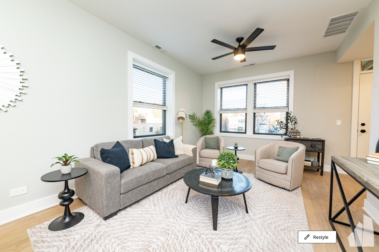 W Montrose Ave #4409-3B - Photo 2 of 8