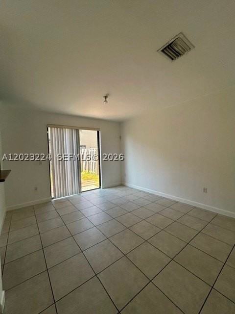11376 Sw 233rd St #11376 - Photo 4 of 14