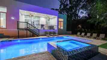 featured image of 1759 Sw 30th Pl #0