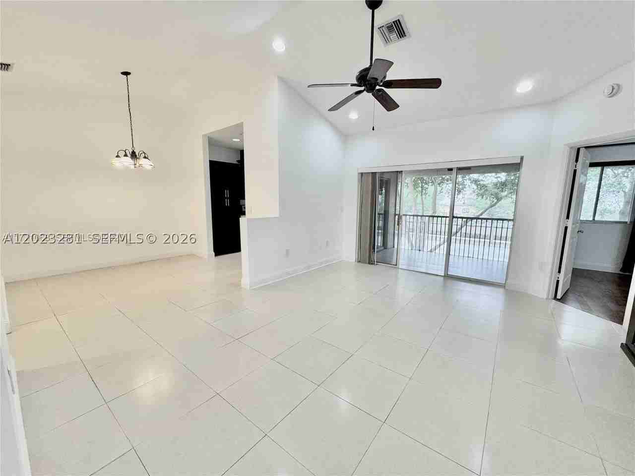 16320 Malibu Dr #10 - Photo 6 of 29