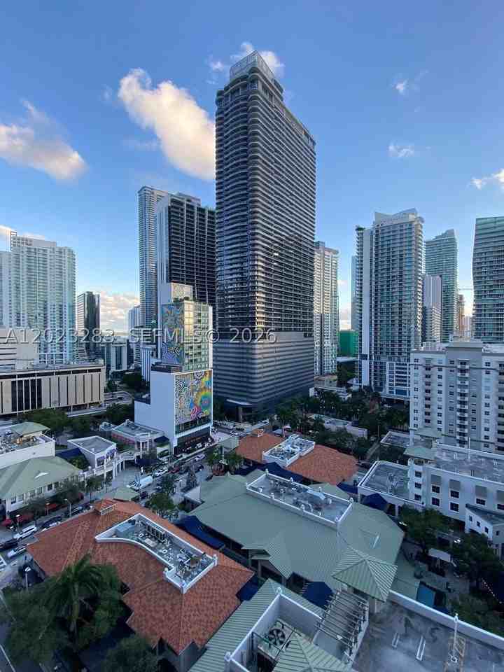 55 Sw 9th St #1503