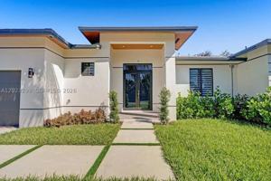 featured image of 1930 Sw 36th Ave #0