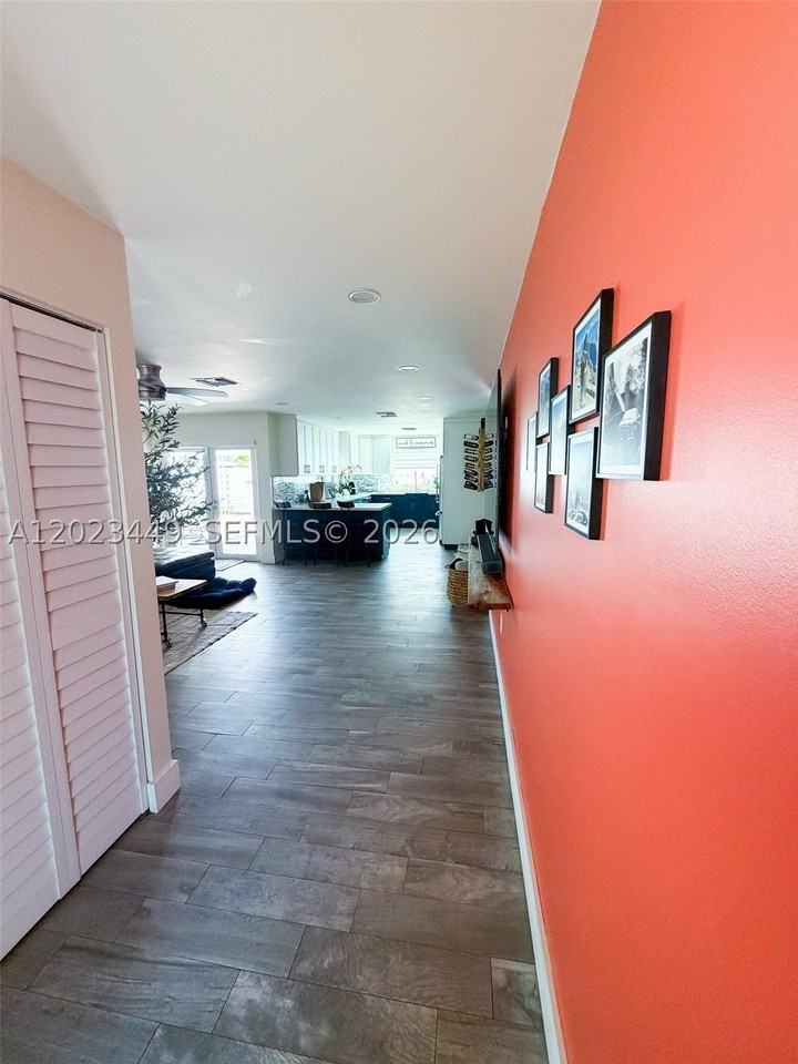 14552 Sw 142nd Pl #14552 - Photo 2 of 50