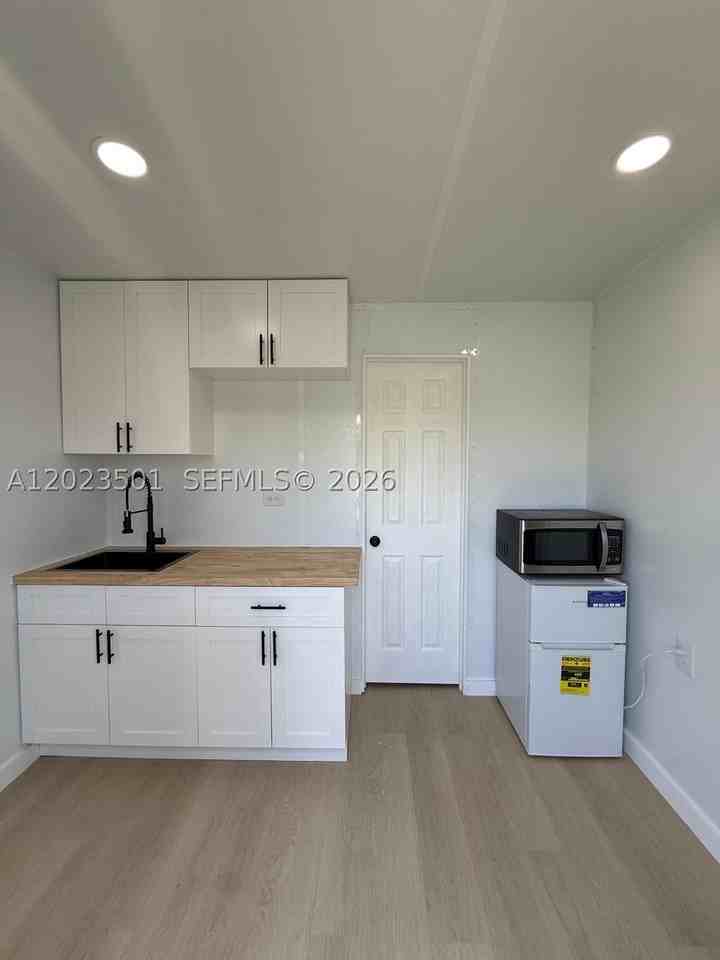 29958 Sw 159th Dr #A - Photo 2 of 7