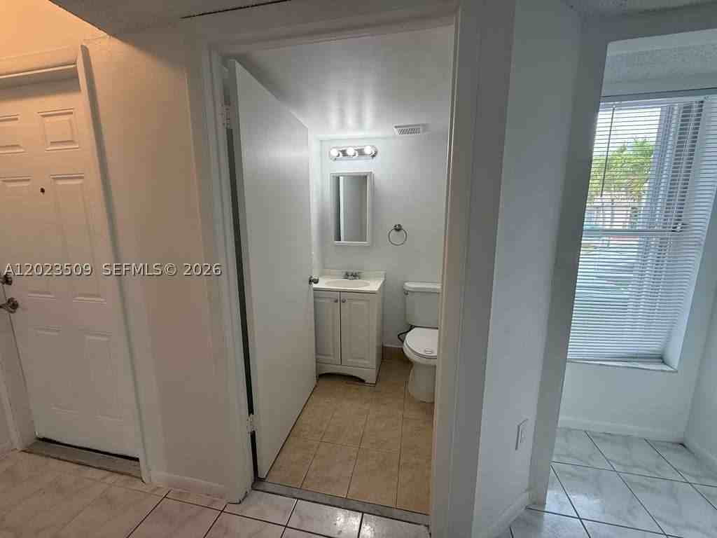 1137 Nw 123rd Ct #610 - Photo 3 of 13