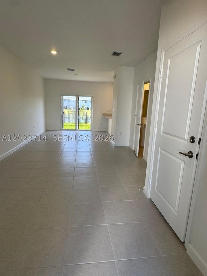 17851 Sw 359th Ter #17851 - Photo 6 of 12