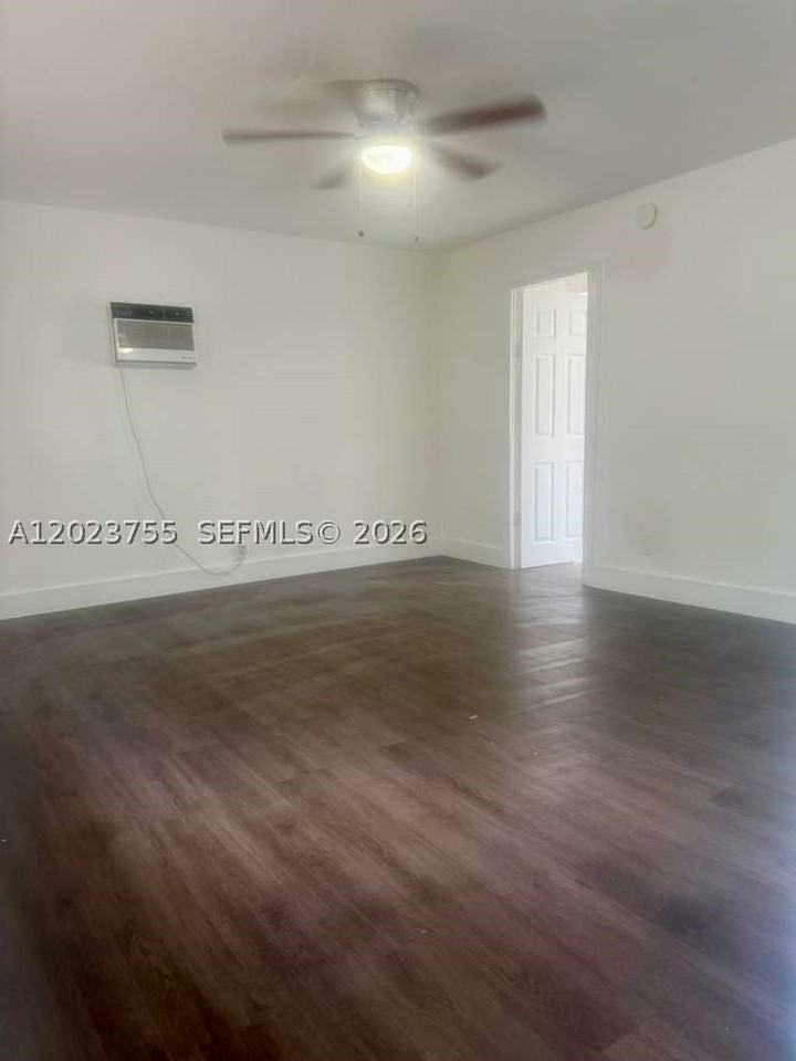 6026 Sw 27th St #1 - Photo 2 of 10
