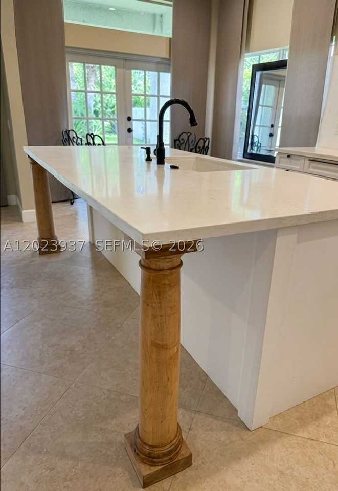 953 Tanglewood Cir #953 - Photo 6 of 13